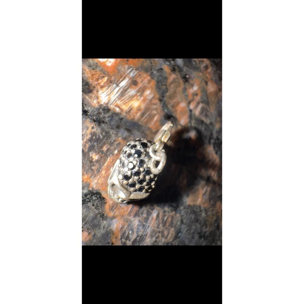 Thomas Sabo 925 Silver Skull Charm With Black Stones - Picture 4 of 7